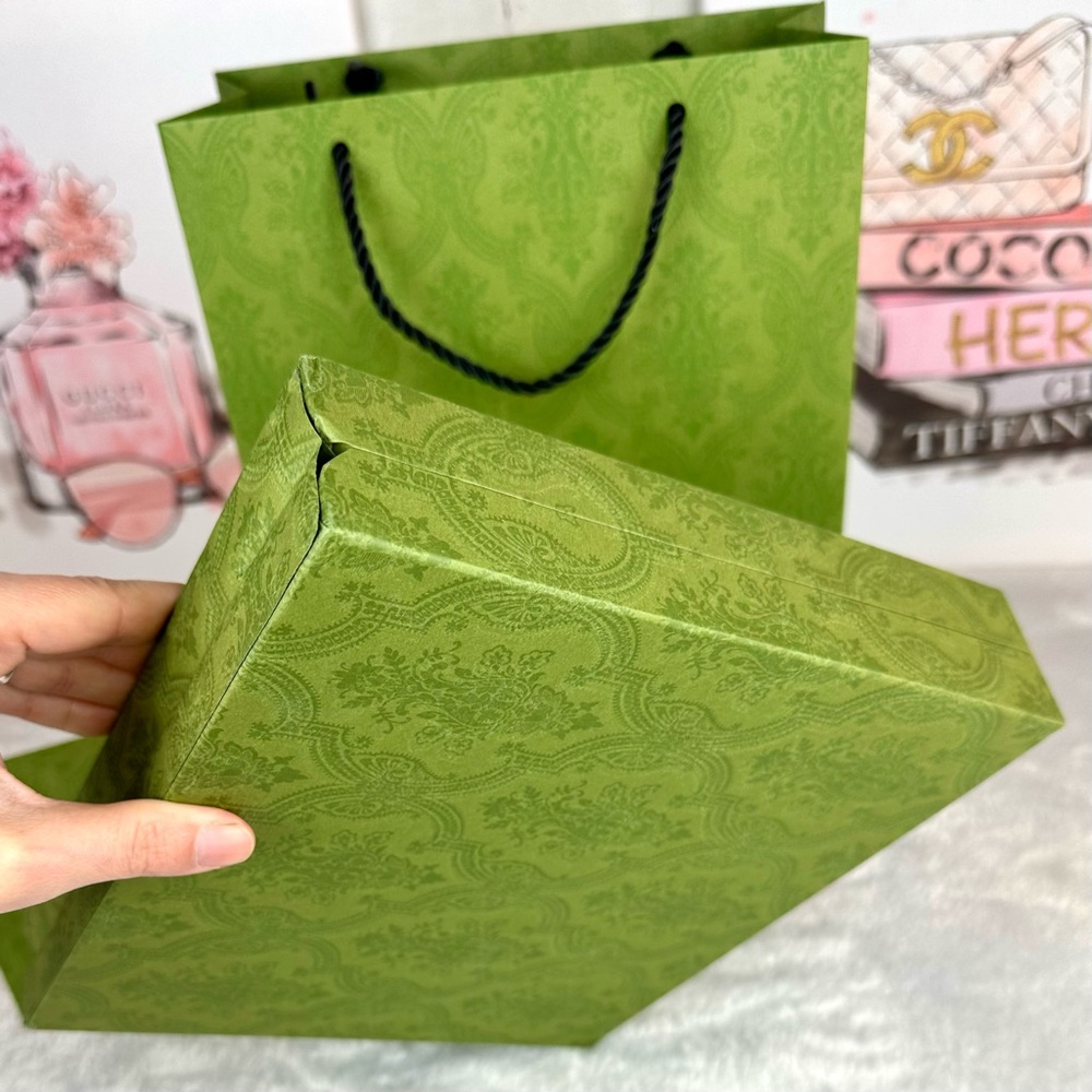 Gucci Wooden Keepsake Jewelry Box with card and shopping bag GREAT GIFT - Picture 4 of 9